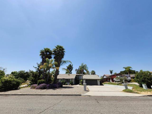 Ramona, CA 92065,15136 Moonglow Drive