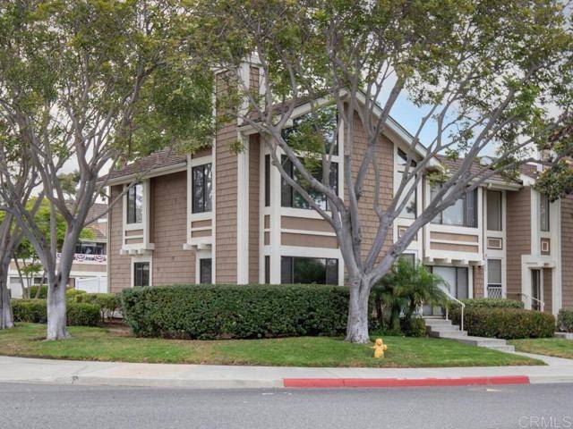 Carlsbad, CA 92011,6962 Carnation Drive