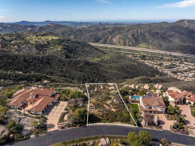 Escondido, CA 92026,Meadow Glen West Way