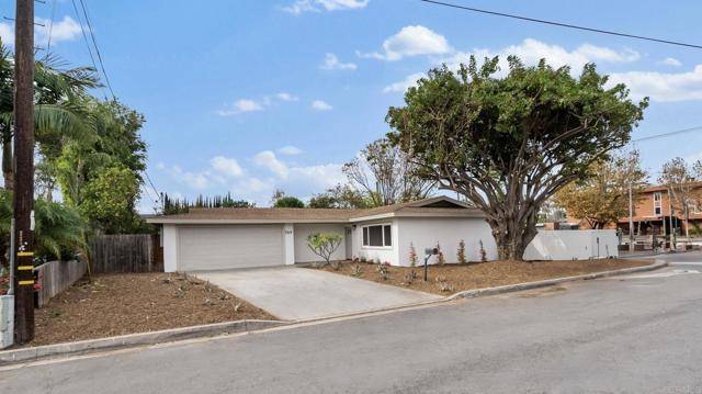 Escondido, CA 92025,569 North Cedar Street