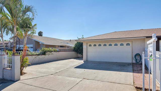 San Ysidro, CA 92173,1532 Village Pine Way