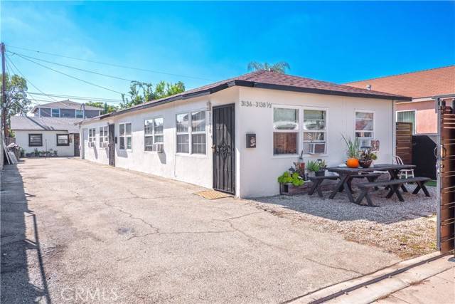 Los Angeles, CA 90039,3136 Casitas Avenue