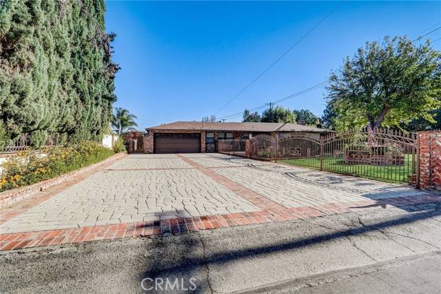 North Hills, CA 91343,8500 De Celis Place