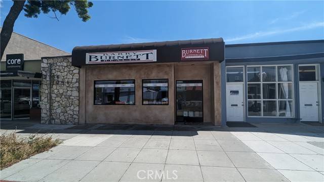 Burbank, CA 91506,2106 West Magnolia Boulevard