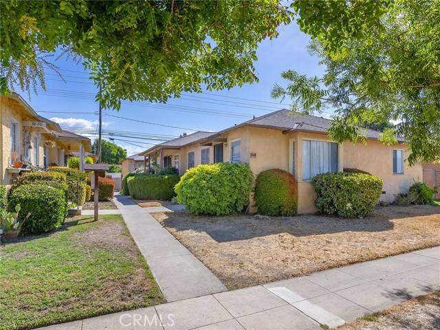 Burbank, CA 91505,1848 North Hollywood Way