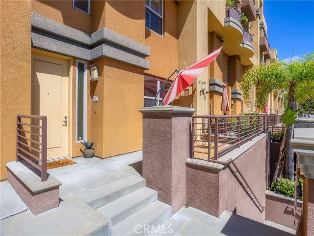 Burbank, CA 91502,201 East Angeleno Avenue