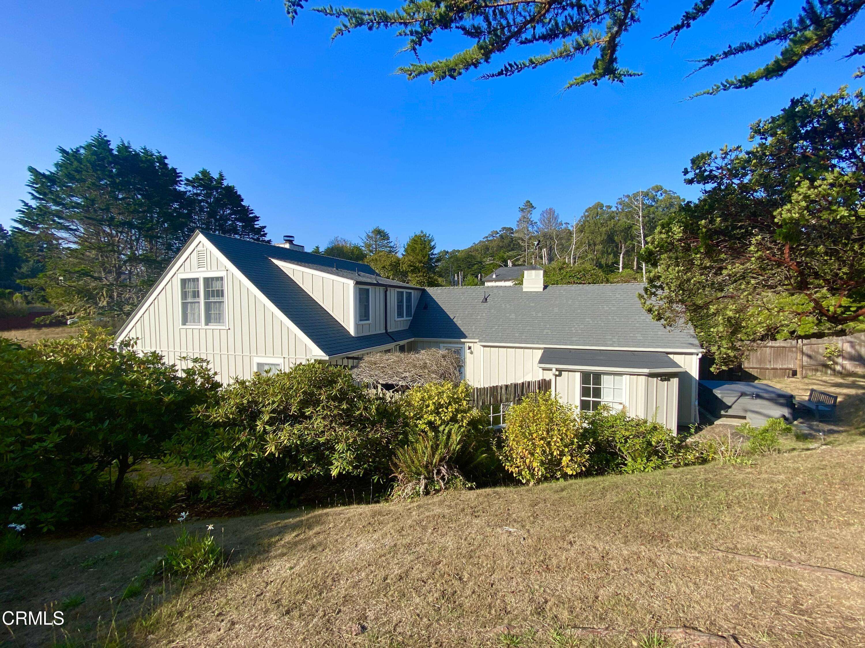 Mendocino, CA 95460,45151 Fern Drive