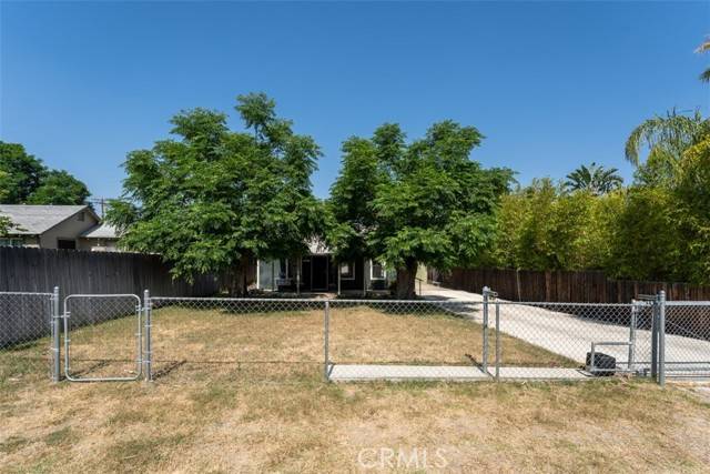 Mentone, CA 92359,1321 Opal Way