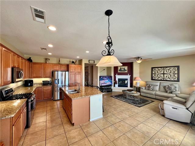 Menifee, CA 92584,28621 Pensthorpe Circle