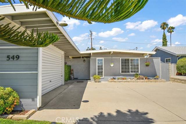 Covina, CA 91722,549 East Greenhaven Street