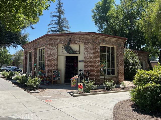 Claremont, CA 91711,250 Harvard Avenue