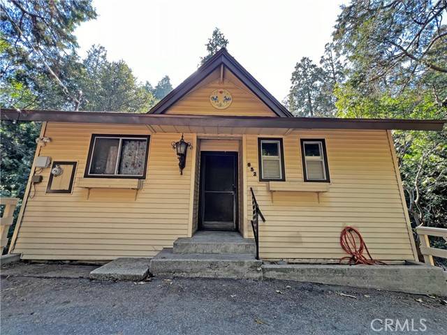 Crestline, CA 92325,652 Knoll