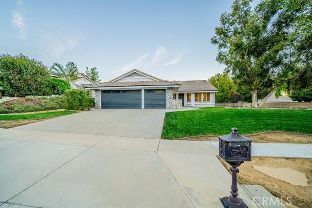 Corona, CA 92882,1405 Merganser Circle