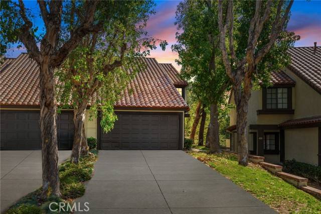 San Dimas, CA 91773,372 West Via Vaquero