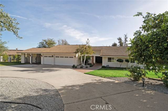 Rancho Cucamonga, CA 91737,9853 Cinch Ring Lane