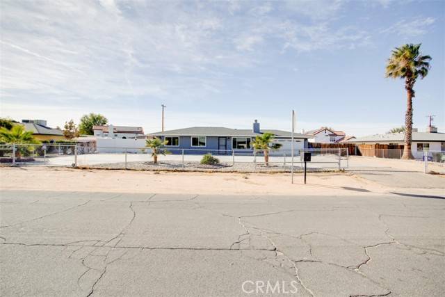 Apple Valley, CA 92308,12438 Snapping Turtle Road