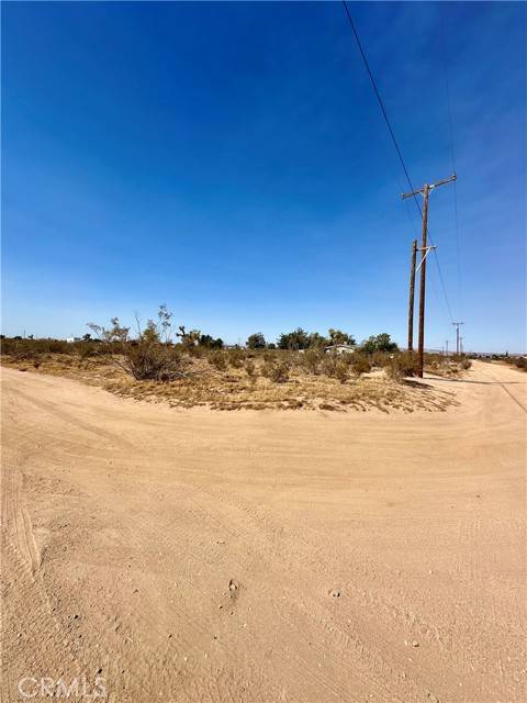 Phelan, CA 92371,0 Arizona Avenue