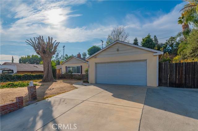 La Puente, CA 91744,307 Banbridge Avenue