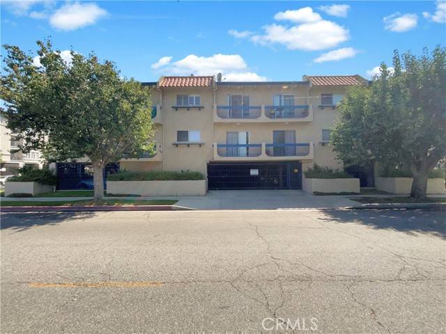 Sherman Oaks, CA 91411,14560 Clark Street