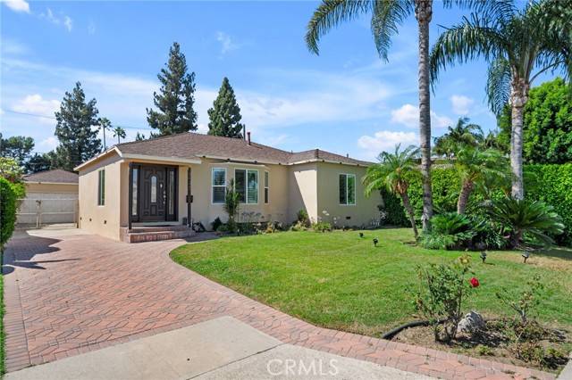 Downey, CA 90240,8545 Parrot Avenue