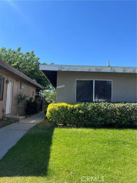 Palmdale, CA 93550,2106 East Avenue Q6