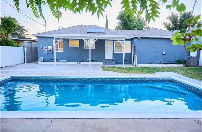 San Bernardino, CA 92404,1247 Pepper Tree Lane