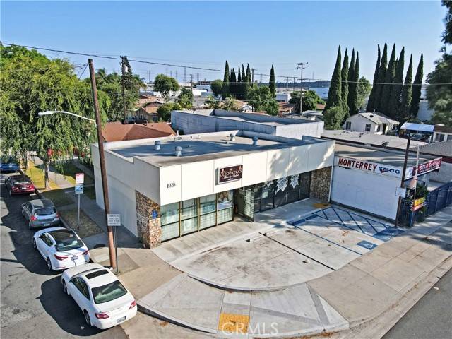 Bell Gardens, CA 90201,8306 Garfield Avenue