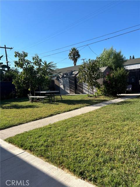 Compton, CA 90222,749 West 131st Street