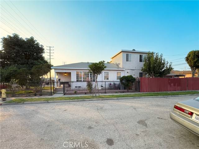 Lynwood, CA 90262,2747 Fernwood Avenue