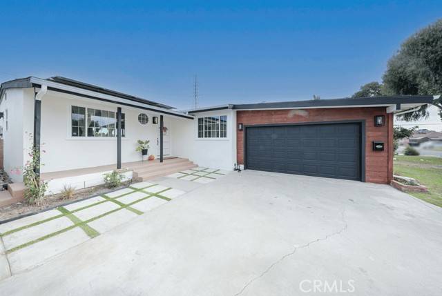 Bellflower, CA 90706,15148 Carfax Avenue