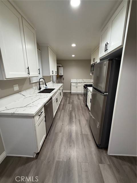 Huntington Park, CA 90255,2718 Saturn Avenue
