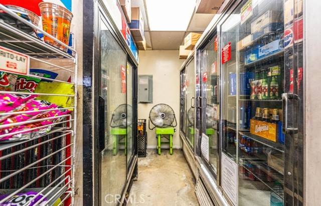 Hawaiian Gardens, CA 90716