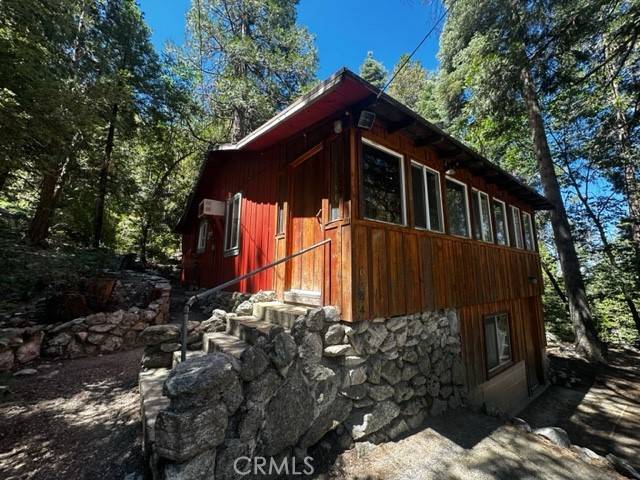 Forest Falls, CA 92339,9244 Wood Road