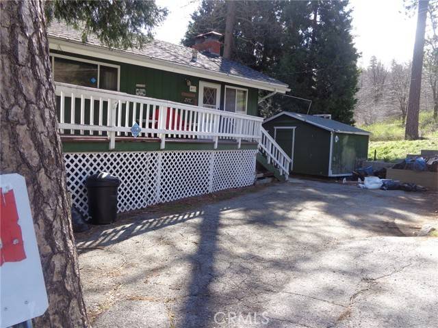 Crestline, CA 92325,493 Hunt Lane