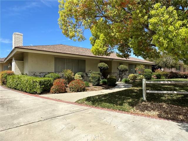 Claremont, CA 91711,1729 Lynoak Drive