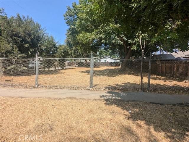 Riverside, CA 92501,4139 6th Street