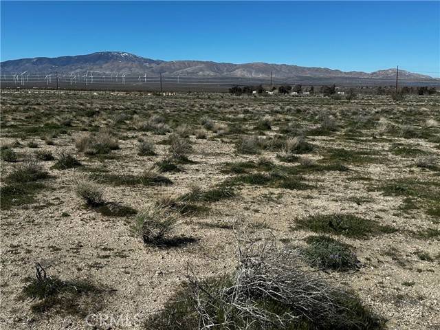 Rosamond, CA 93560,2 .5 Acre Lot