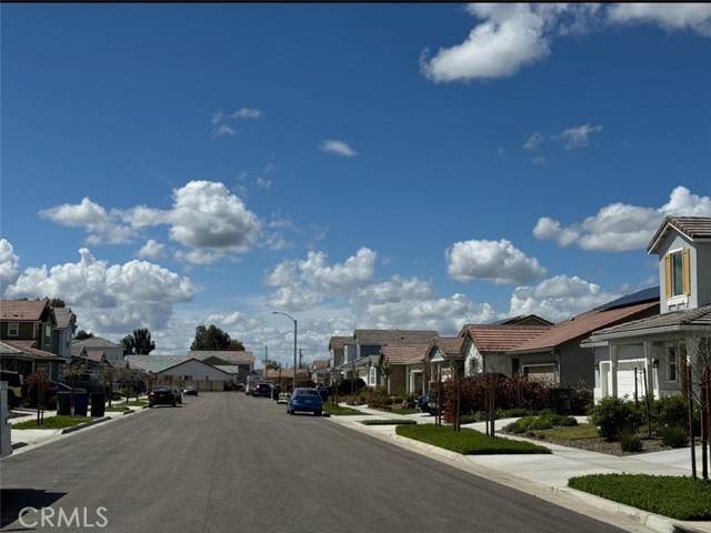 Hanford, CA 93230,2506 Muscat Street