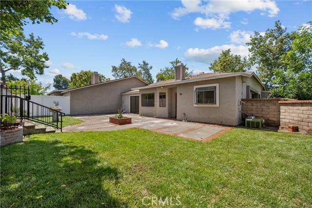 Claremont, CA 91711,525 Wayland Court