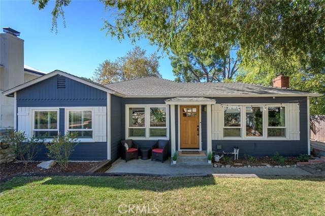 La Crescenta, CA 91214,3932 Los Olivos Lane