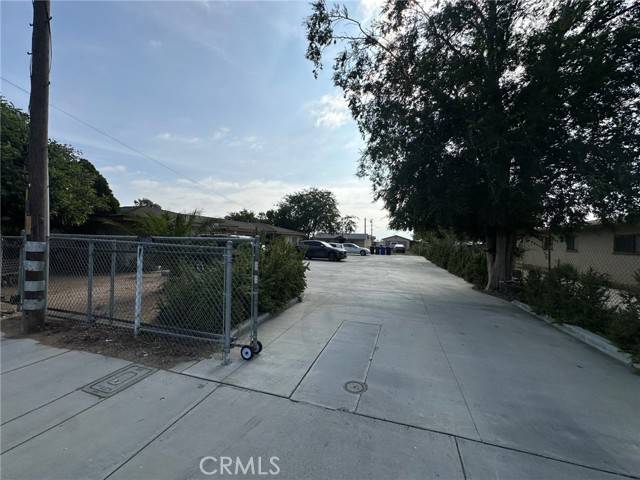 Jurupa Valley, CA 92509,6165 Hudson Street