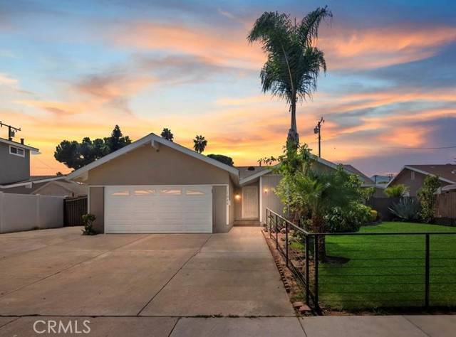 Corona, CA 92882,1048 Lorna Street