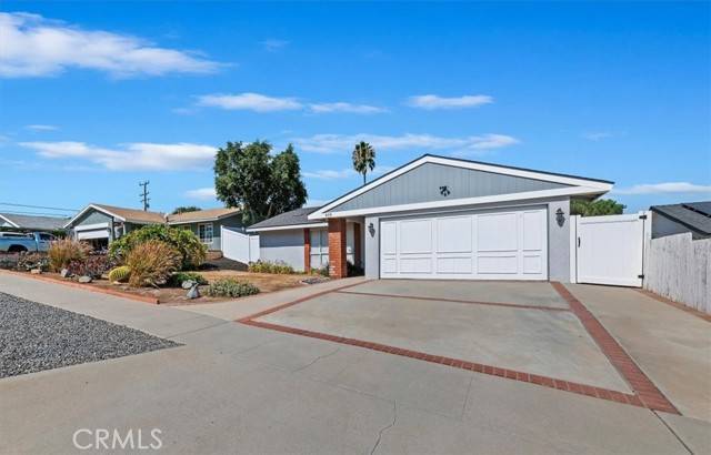 Corona, CA 92879,919 Cottonwood Court