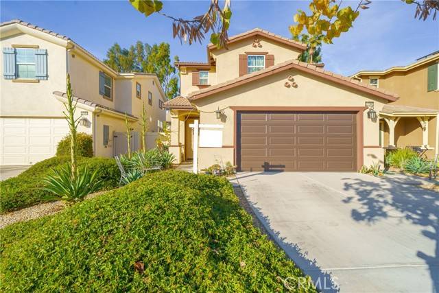 Grand Terrace, CA 92313,22392 Tesoro Court