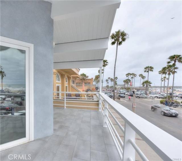 Newport Beach, CA 92663,2206 West Oceanfront