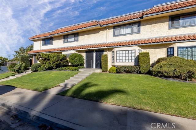 La Habra, CA 90631,405 West Mountain View Avenue