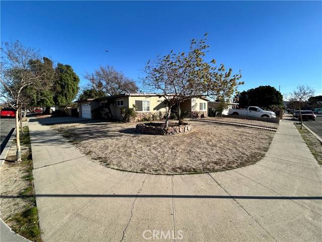 Fontana, CA 92335,9627 Madrona Drive