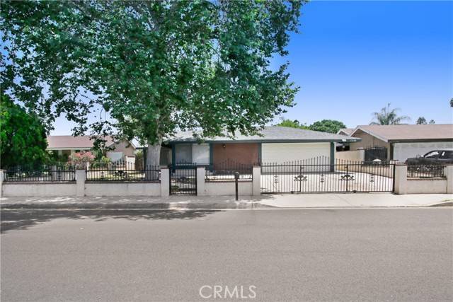 Moreno Valley, CA 92553,13688 Pecan Place
