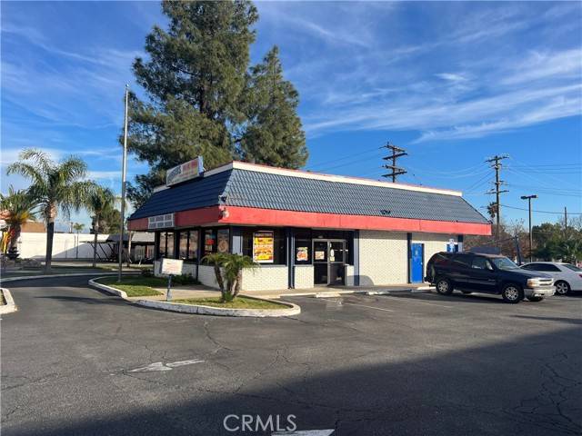 Rialto, CA 92376,201 West Foothill Boulevard