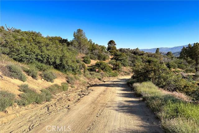 Tehachapi, CA 93561,0 Bronsbury Road